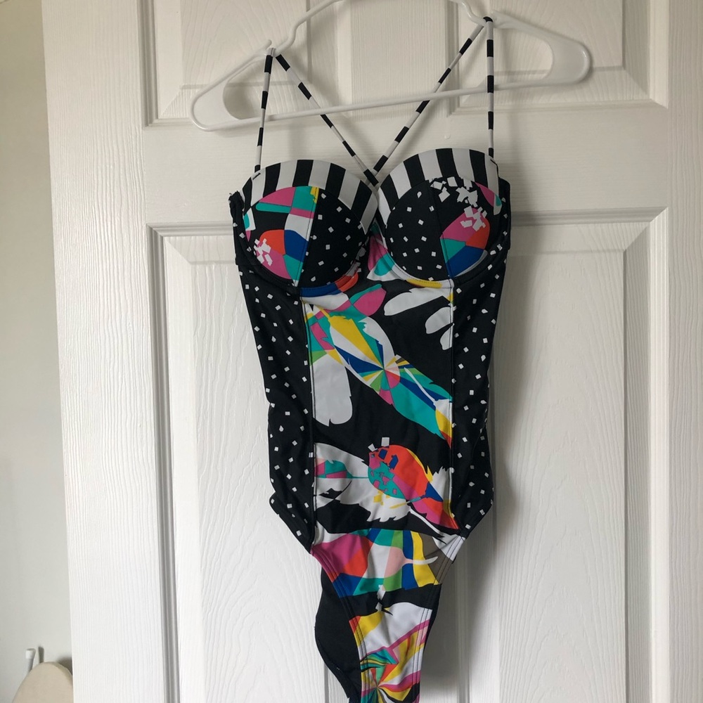Volcom one piece bathing suit